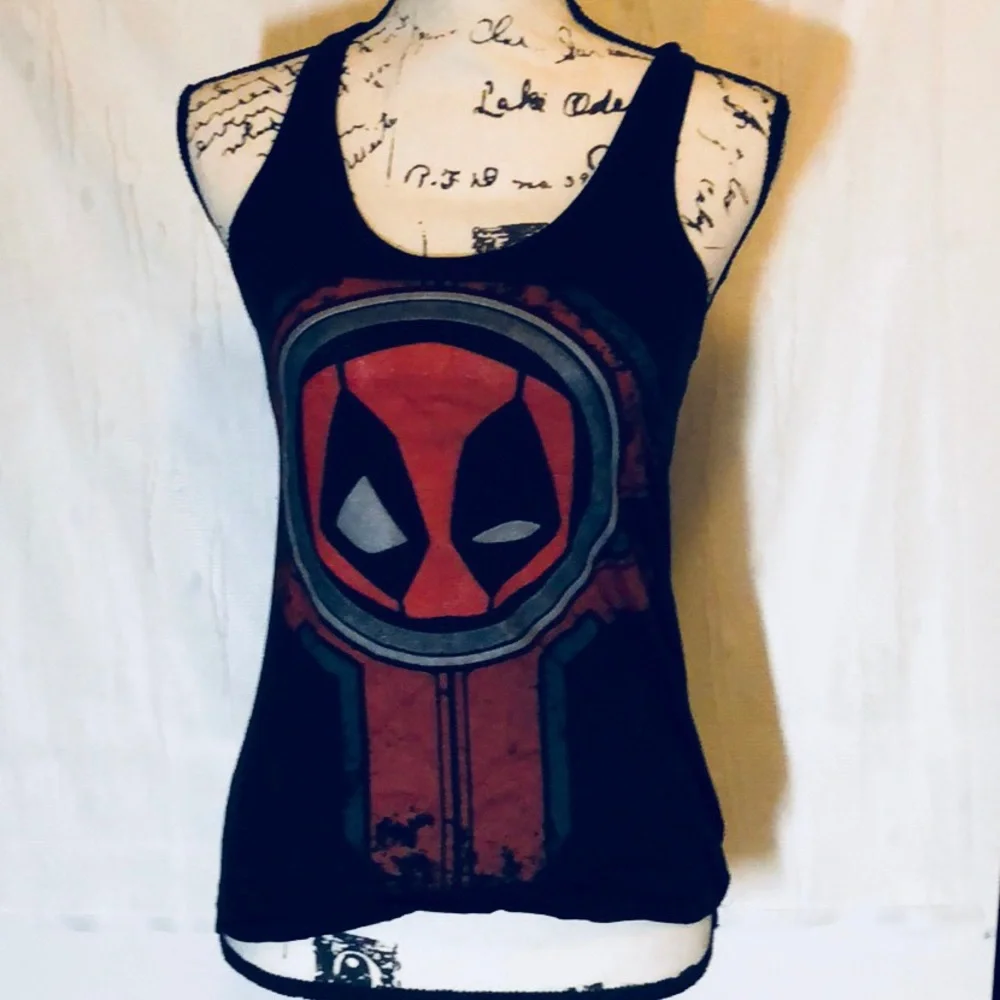 Dead pool red and black tank top